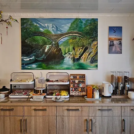 Sonnenstrand بيت ضيافة 3*