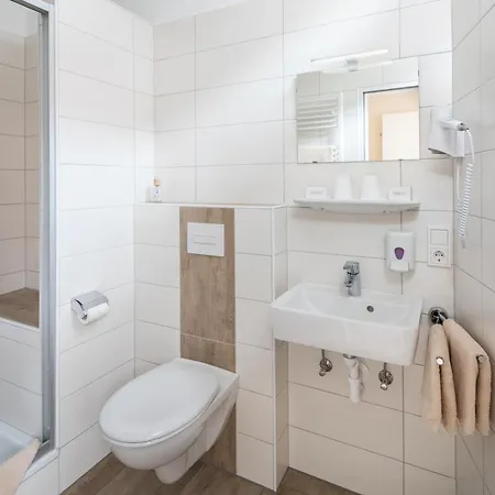 Sonnenstrand بيت ضيافة 3*